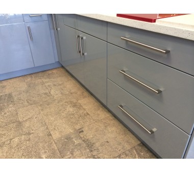 Z-Series Silver Gray Glossy